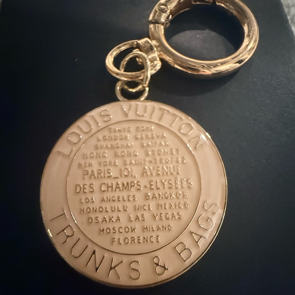 Cream and Gold Keychain